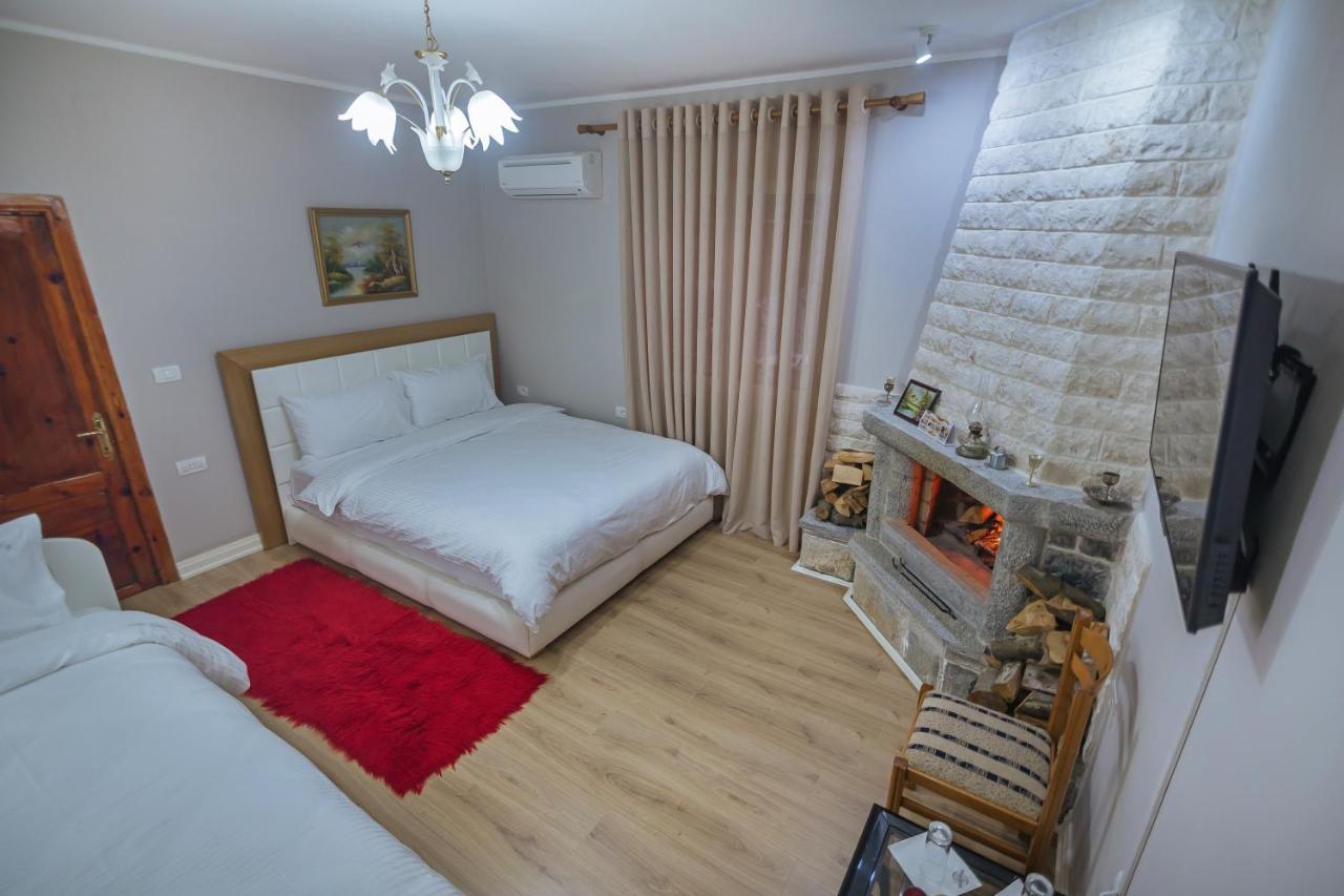 Vila 1 Korce Exterior photo